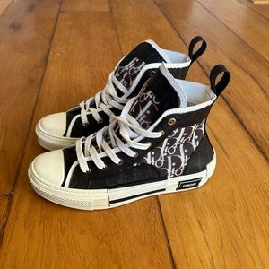 Christian Dior High Top Sneakers size 8